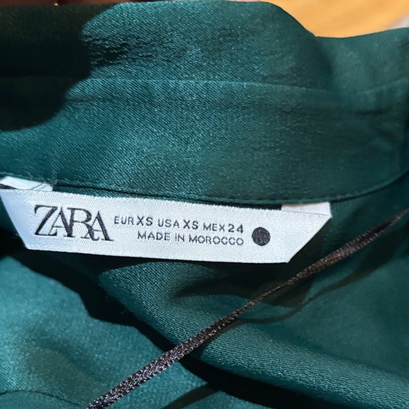Zara Emerald Long Sleeve Dress - Picture 2 of 4